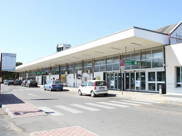 Reggio,Cinque voli settimanali per Bergamo e due per Torino: l’aeroporto si arricchisce di nuove tratte.